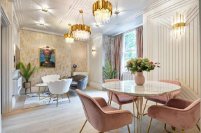 1LSR - High-End Luxury 2 Bed Designer Apartment